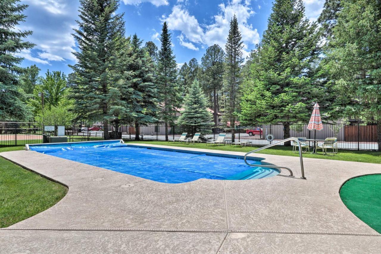 Pinetop Townhome In Gated Resort With Pool And Spa! Exterior photo